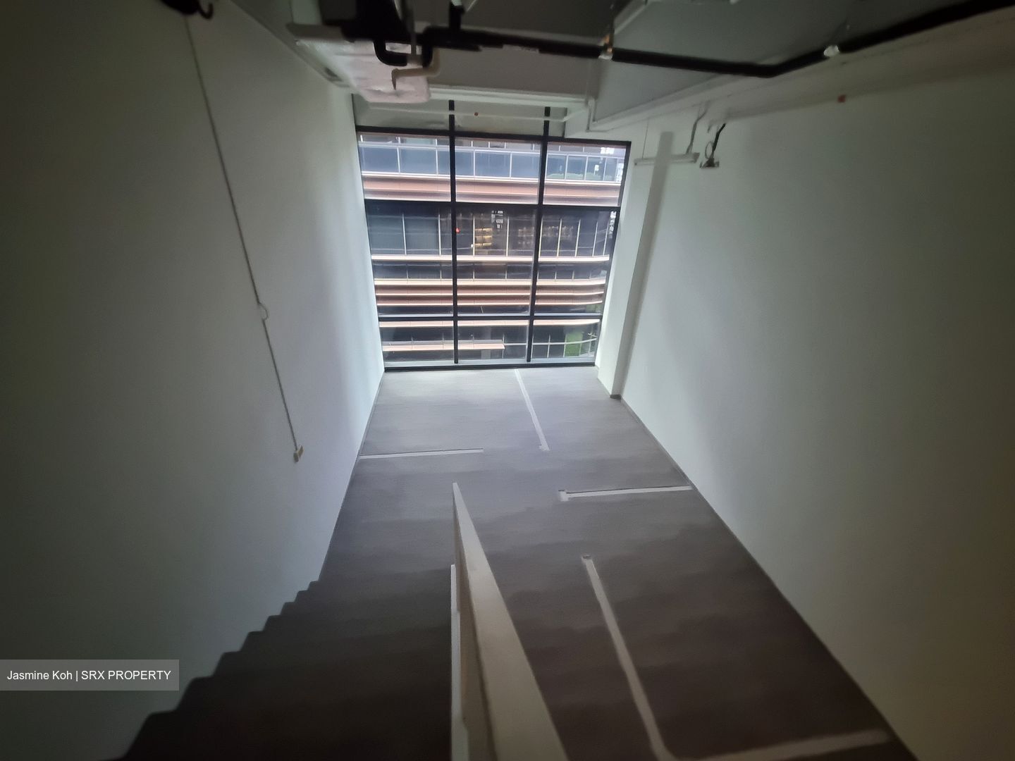 Woods Square (D25), Office #449037551